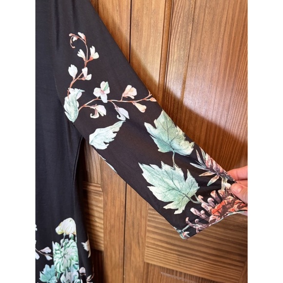 Azalea Women's Dress Medium Crane Floral Print Tunic Black NWT‎ Asym Hem Boho - Picture 7 of 11